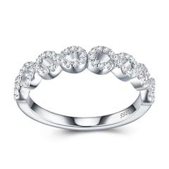 Linked Hearts Moissanite Band — Clean Silver, Maximum Sparkle