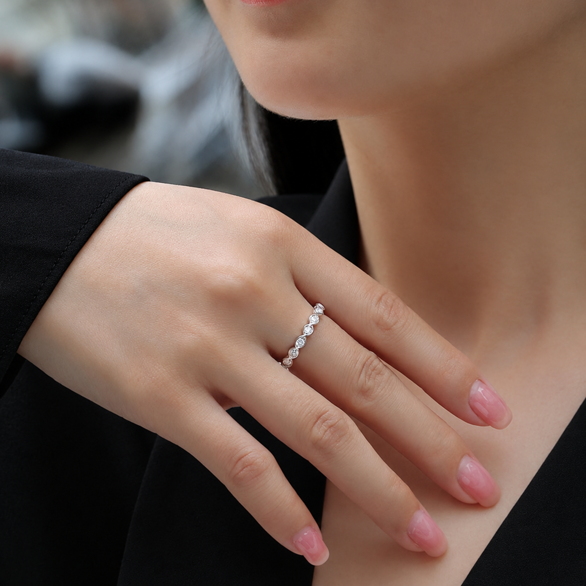 925 Sterling Silver Wave Moissanite Band Ring (2.0mm Round Bezel Set) | Authentic Moissanite Stacking Ring