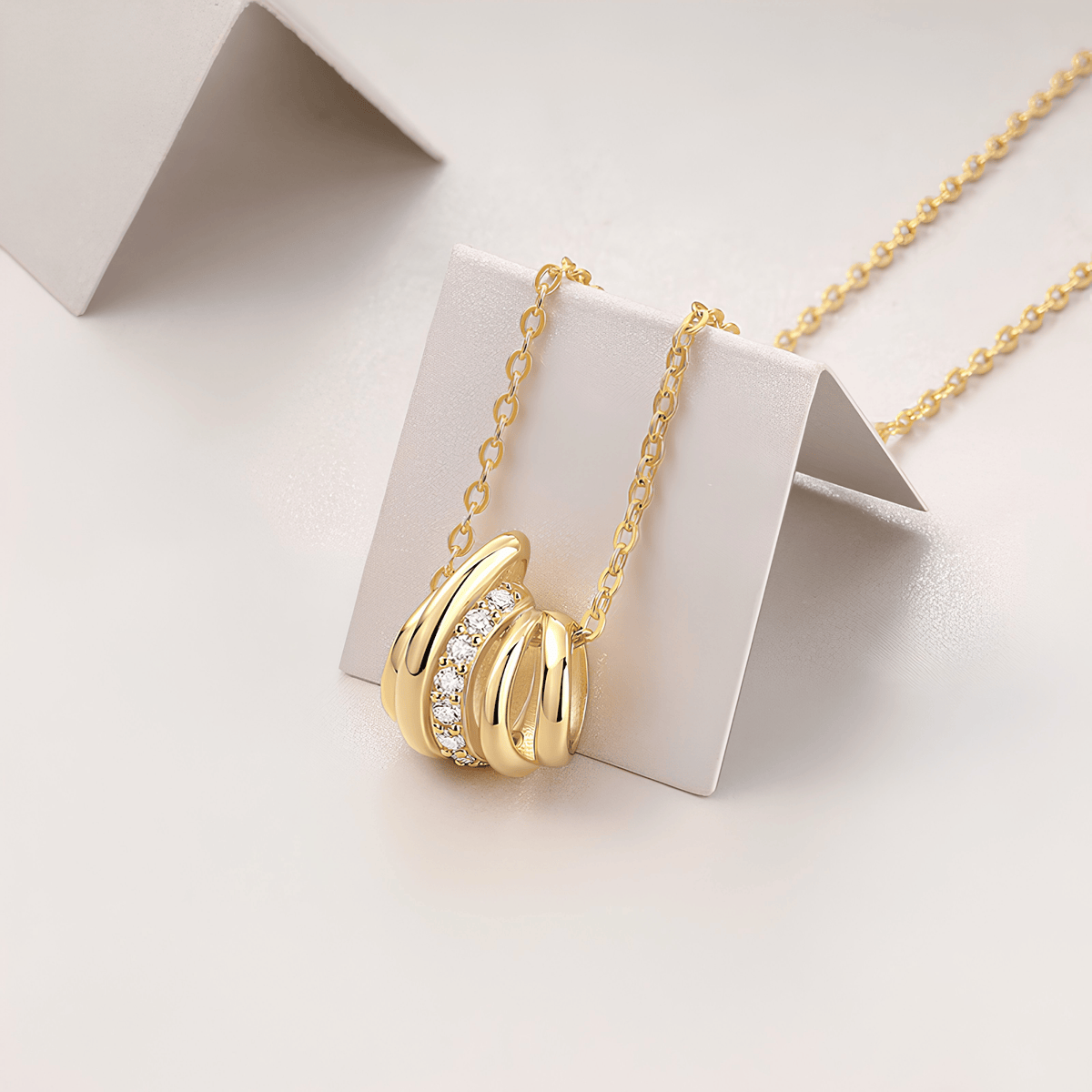 14K Gold Plated 925 Sterling Silver Moissanite Knot Pendant Necklace