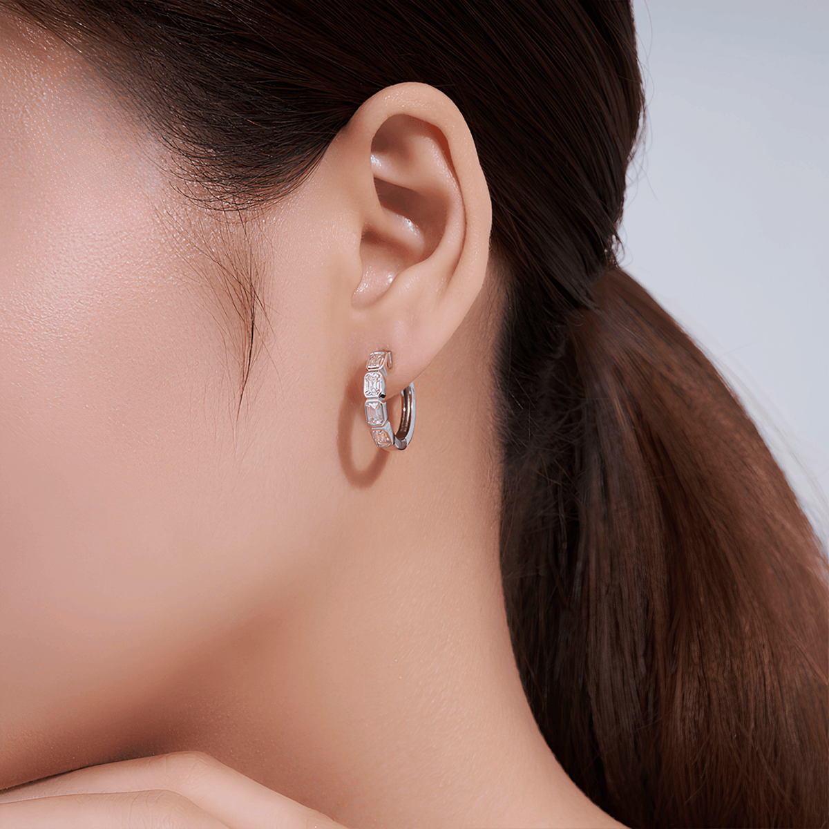 S925 Sterling Silver Baguette Moissanite Huggie Hoop Earrings — Bezel-Set Station Sparkle