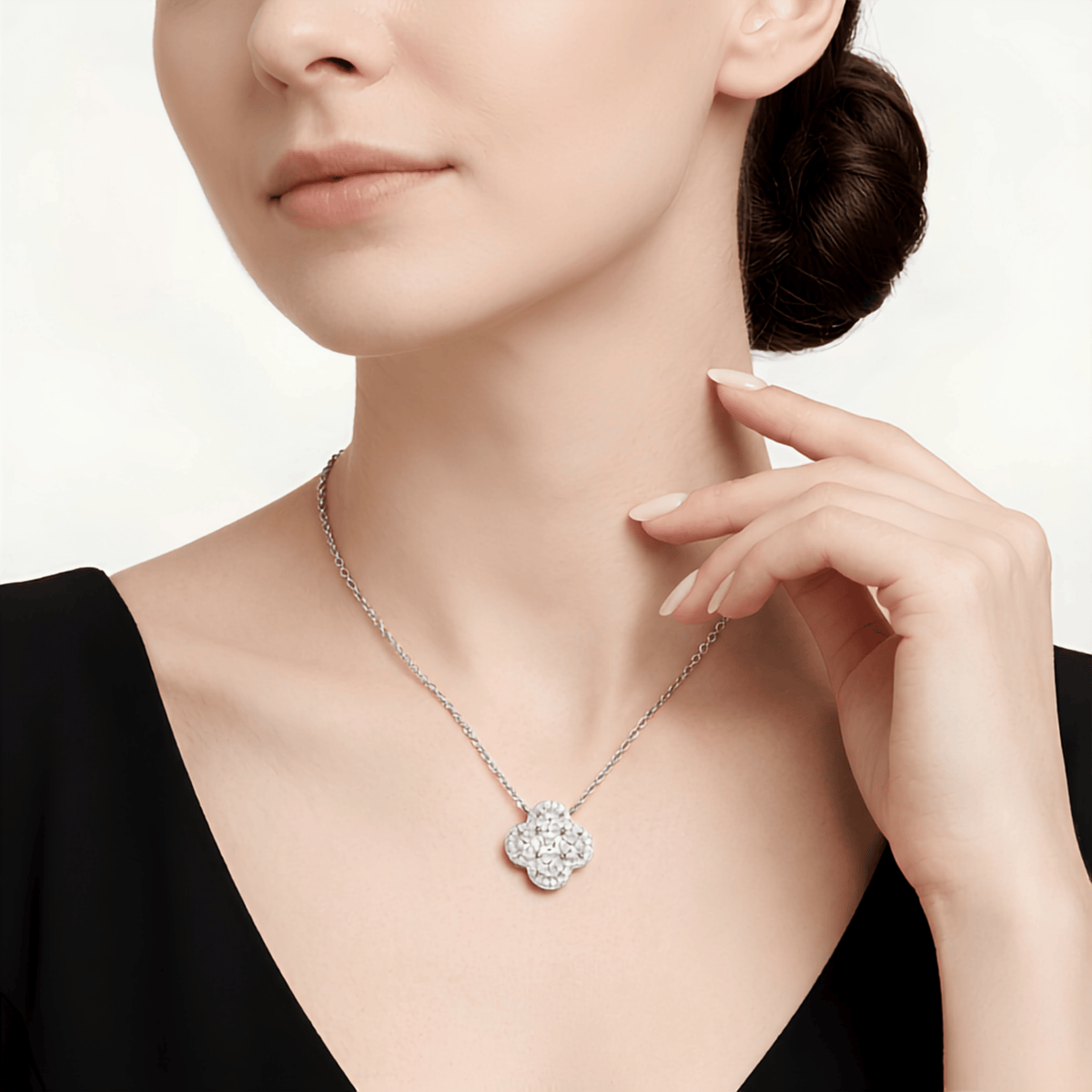 Moissanite Quatrefoil Cluster Halo Necklace in S925 Sterling Silver