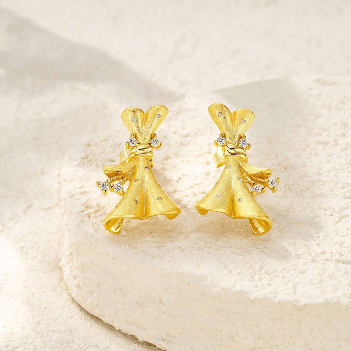 14K Gold Plated 925 Sterling Silver Sculptural Bow Moissanite Stud Earrings