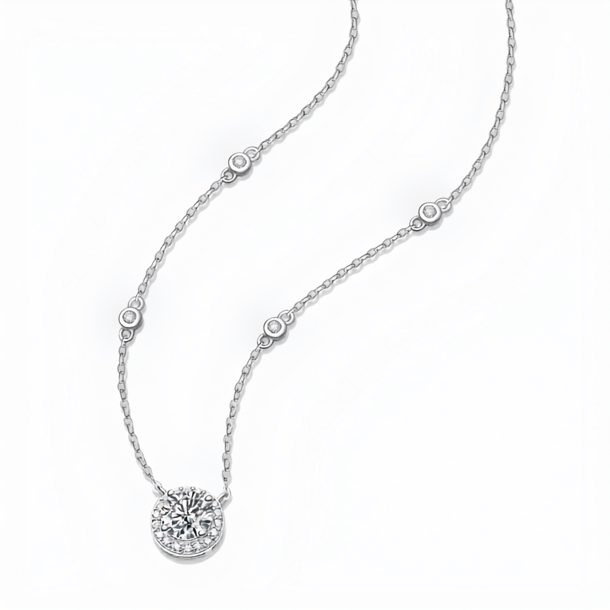 Moissanite Pavé Circle Necklace – S925 Sterling Silver