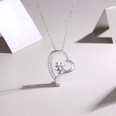 S925 Sterling Silver Open Heart 1ct Moissanite Necklace