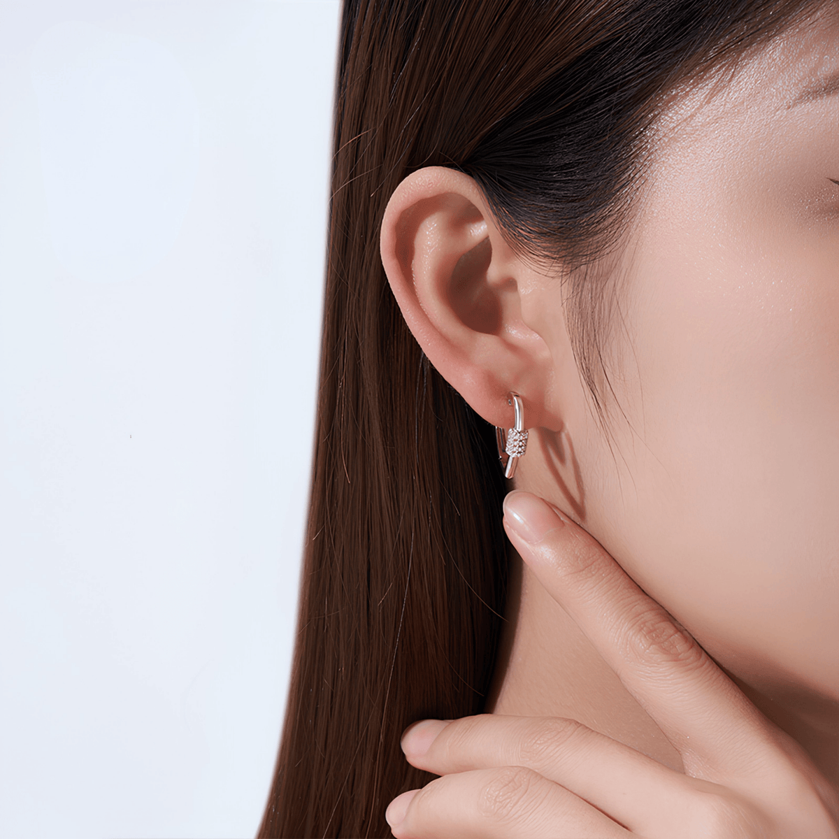 S925 Sterling Silver Heart Hoop Earrings with Pavé Moissanite Barrel Accent — Hinged Clasp